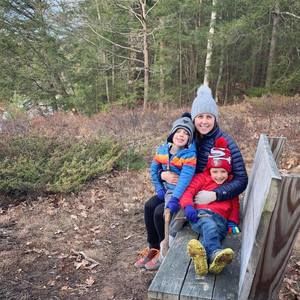 Meet your Posher, Elizabeth